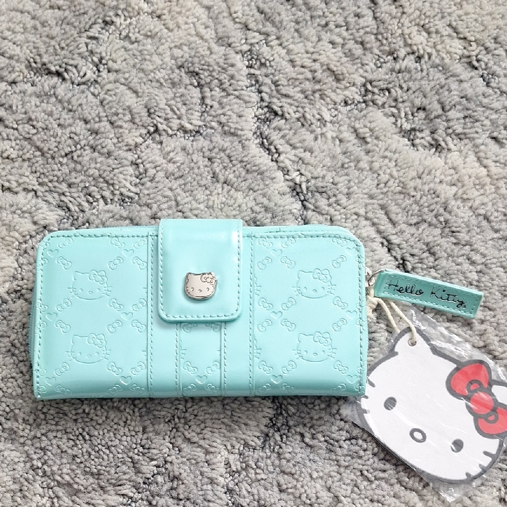 Loungefly Sanrio Hello Kitty Lg Zip Wallet NWT
